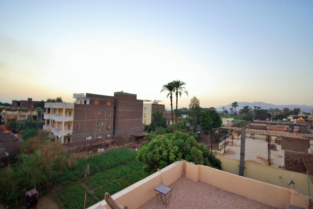 Pyramids Luxor Hotel & Spa Exterior foto